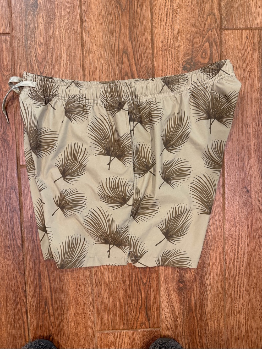 Bear bottom Men's Athletic Shorts 5.5” Tan with Brown Palm Print / xxl